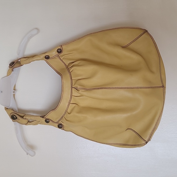 Lucky Brand Handbags - Lucky Brand Butter Leather Shoulder Bag